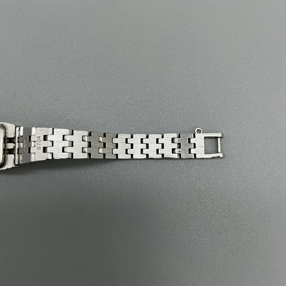 Vtg Seiko Womens Watch 12mm Black Dial Stainless 1520-3679 Broken Latch Manual